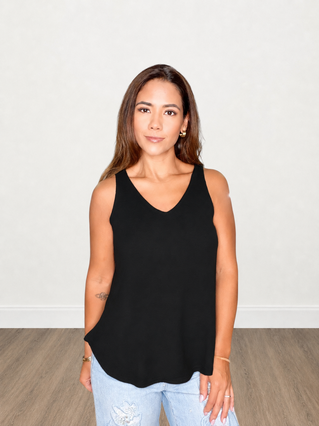 The Lovelee V Neck Slub Hacci Cami Top