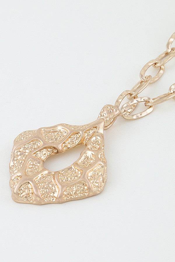 Hammered Diamond Pendant Paperclip Chain Necklace
