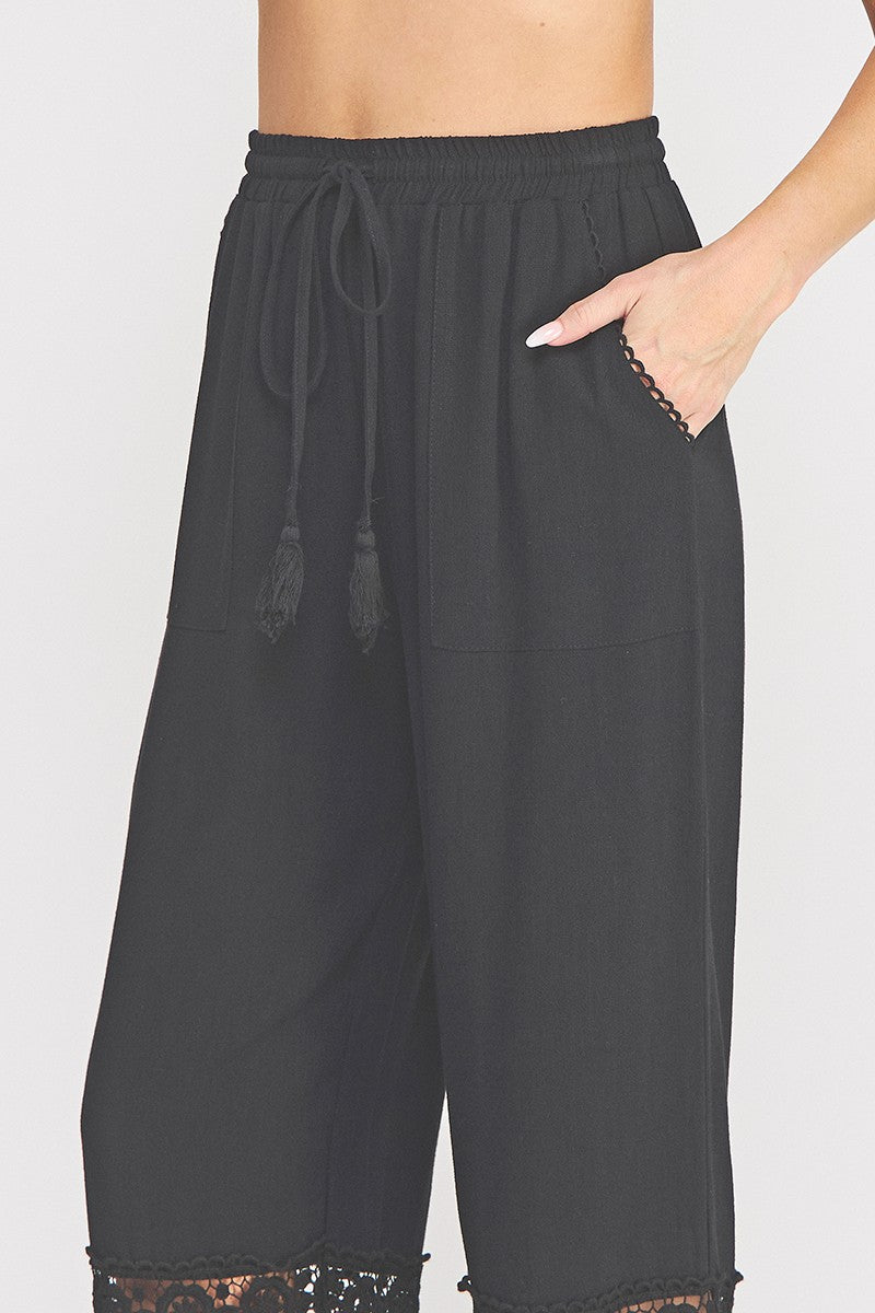 Lace Hem Linen Culotte Pants Black - Waistband & Pocket Detail Close-Up