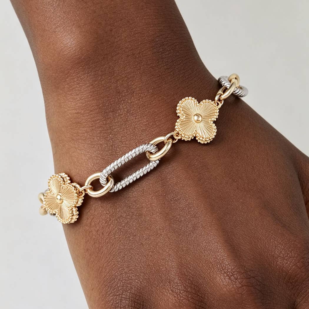 Cubic Zirconia Clover Twisted Chain Bracelet