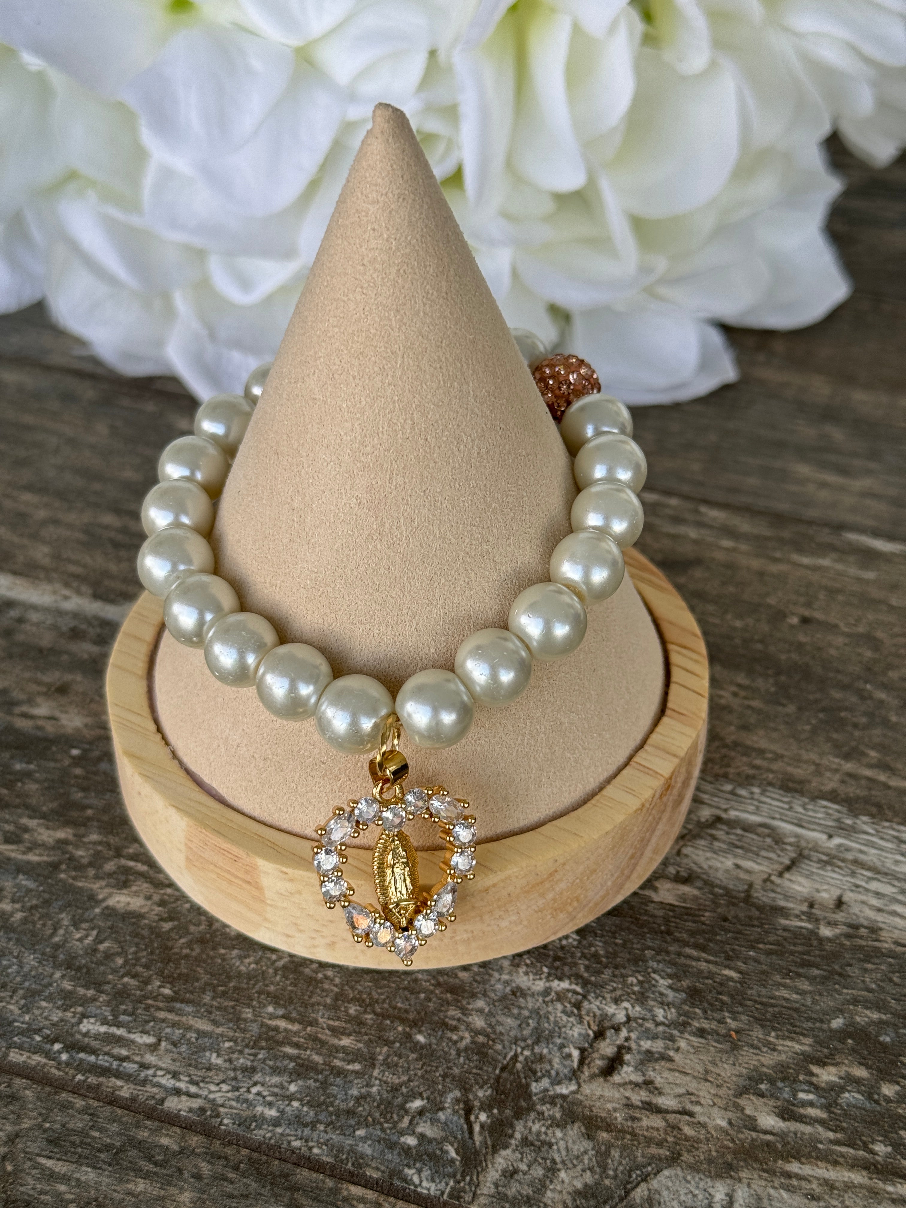 The Pearl  Virgin Mary Pendant Bracelet