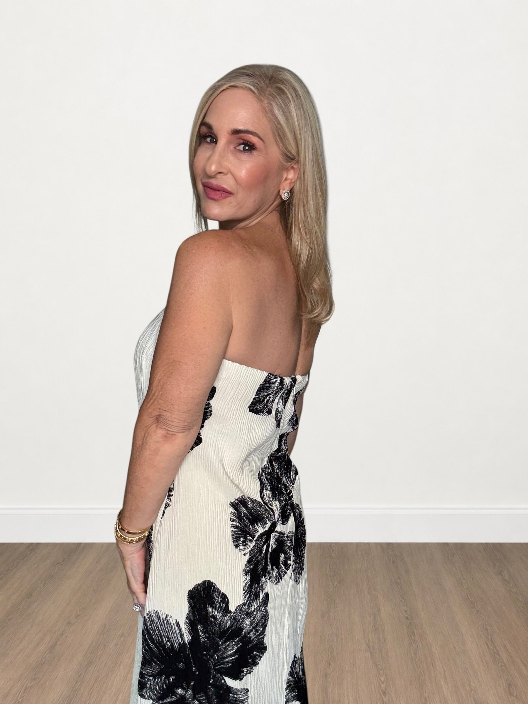 Elegant Floral Strapless Maxi Dress