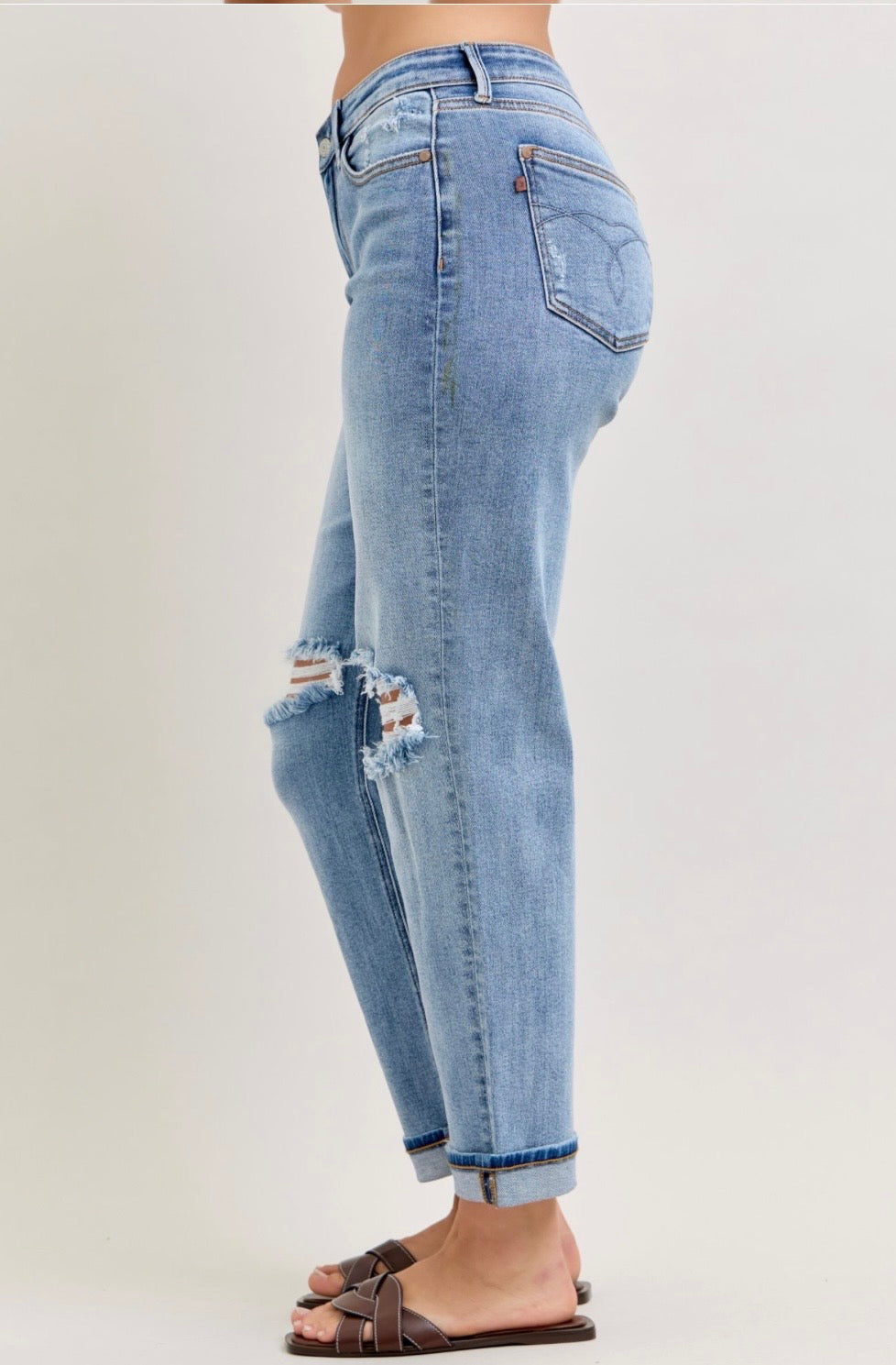 Judy Blue Mid-Rise Destroyed Boyfriend Jeans