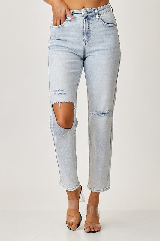 Risen High Waisted Relaxed Jeans