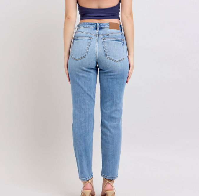 Judy Blue MR Vintage Wash Slim Fit Jeans